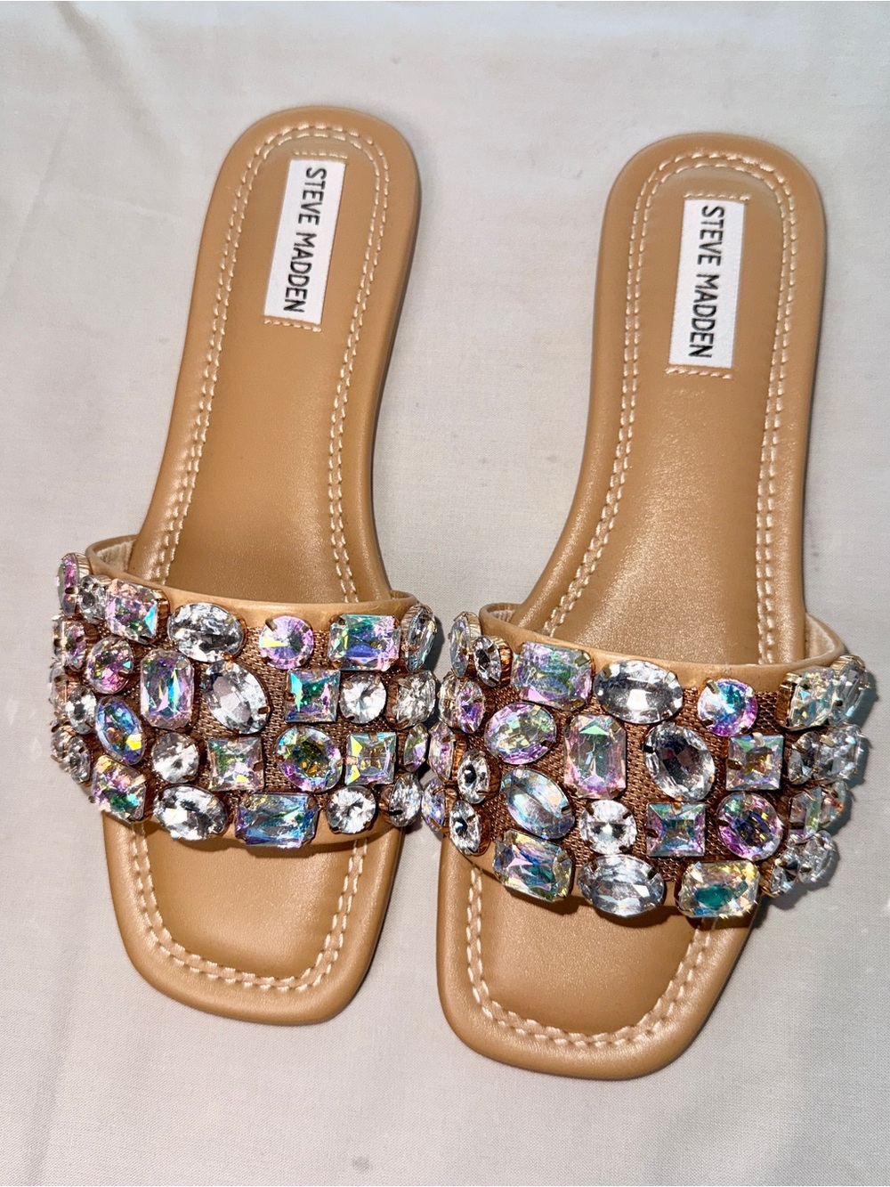 Steve Madden Malina Gemstone Rhinestone Slide Sandals Tan Iridescent Bling 8.5M